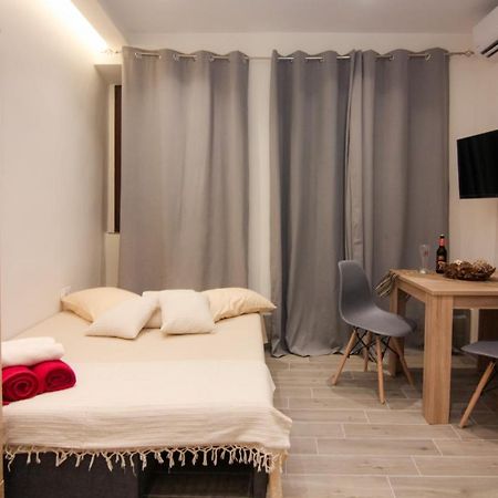 Contemporary Studios Old Port By Corfuescapes Corfu  ภายนอก รูปภาพ