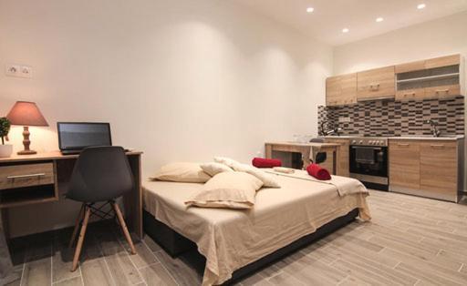 Contemporary Studios Old Port By Corfuescapes Corfu  ภายนอก รูปภาพ